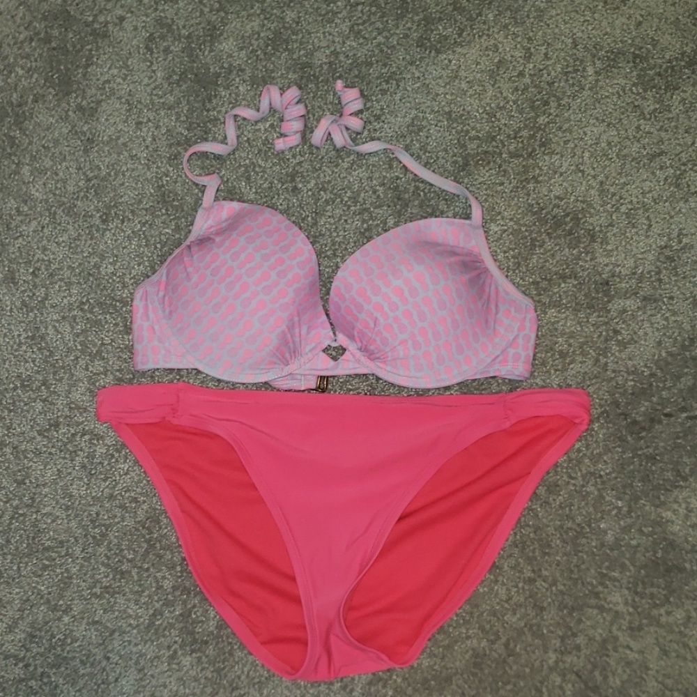 Women's bikini